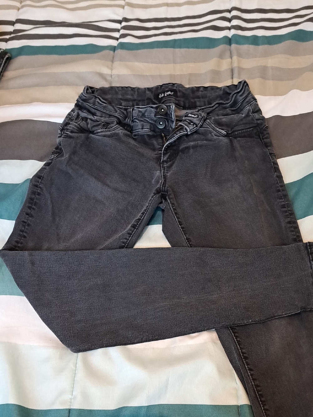 Dark Gray Women's Skinny Jeans with Button Waist